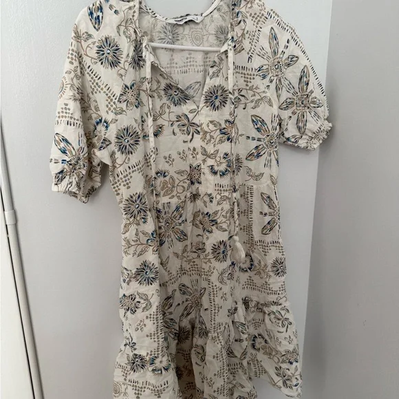 Floral Patterned Dress - Picture 4 of 7